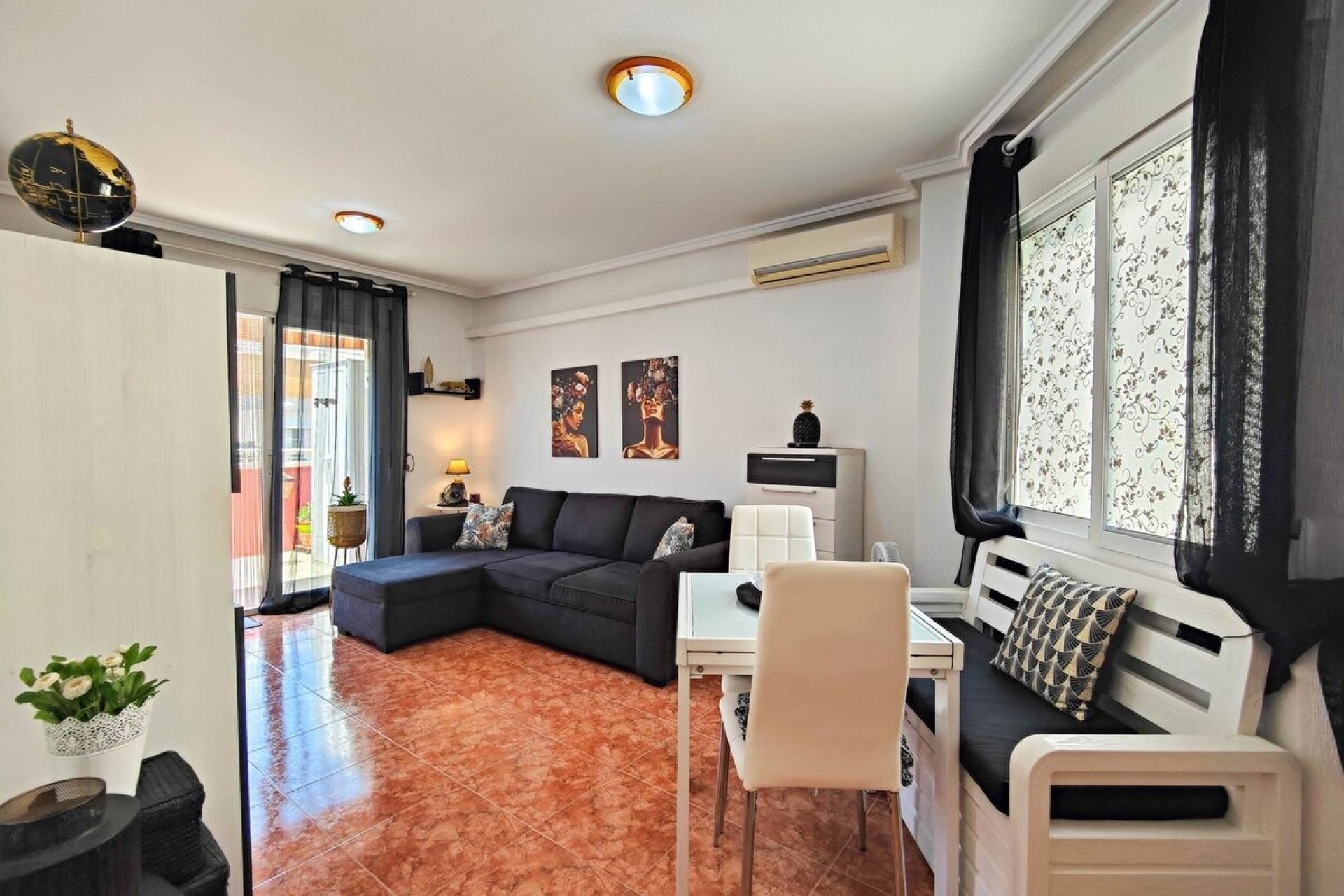 Resale - Apartment / flat - Torrevieia - Playa del Cura