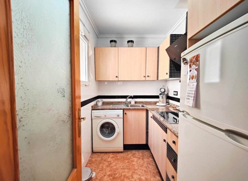 Resale - Apartment / flat - Torrevieia - Playa del Cura