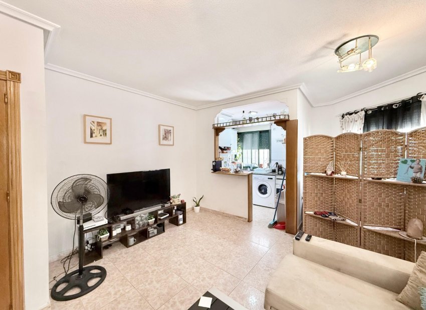 Resale - Apartment / flat - Torrevieia - Playa del Cura