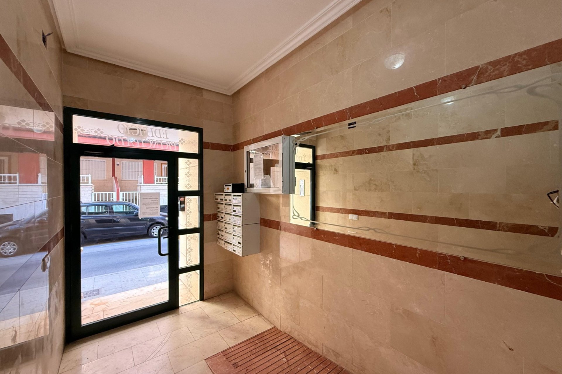 Resale - Apartment / flat - Torrevieia - Playa del Cura