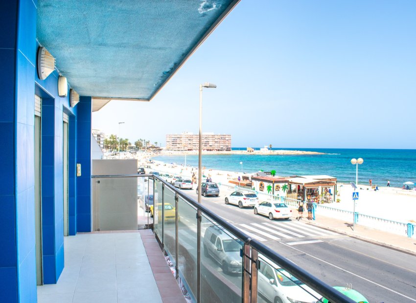 Resale - Apartment / flat - Torrevieia - Playa Los Locos