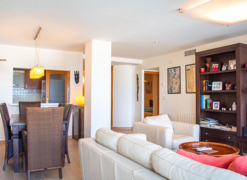 Resale - Apartment / flat - Torrevieia - Playa Los Locos