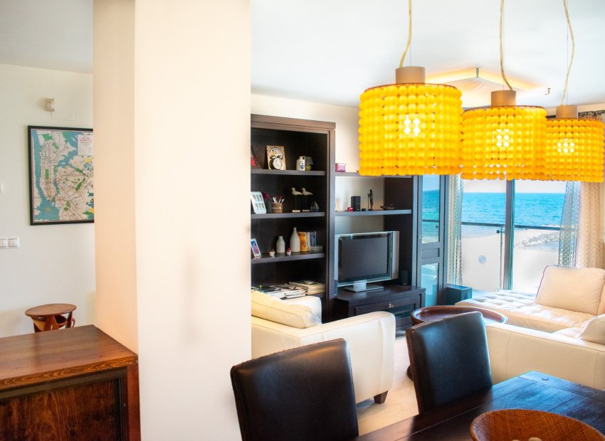 Resale - Apartment / flat - Torrevieia - Playa Los Locos