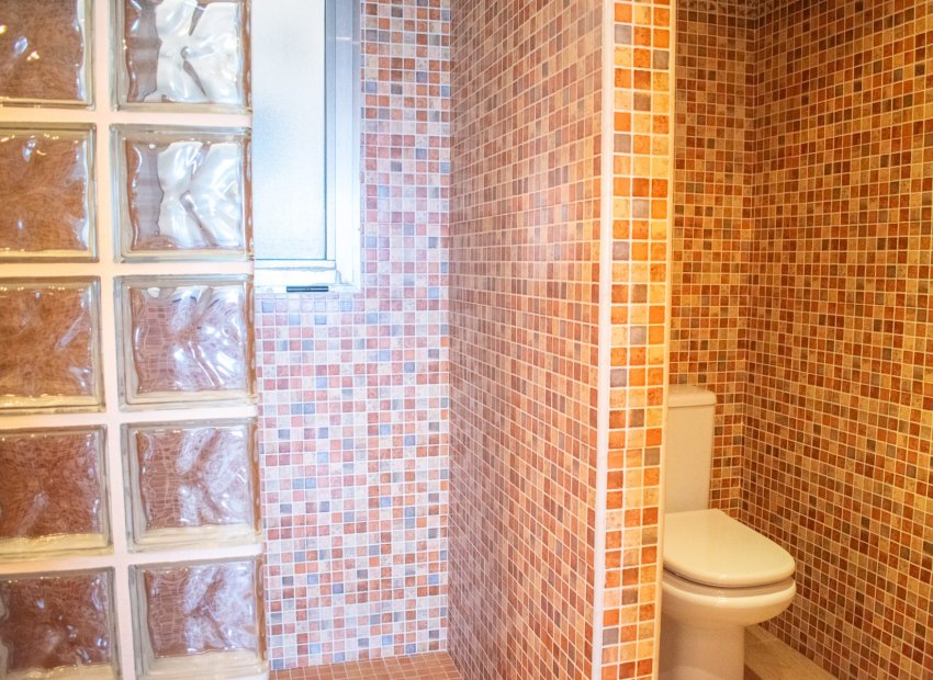 Resale - Apartment / flat - Torrevieia - Playa Los Locos