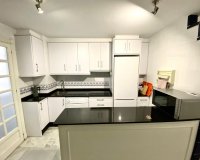 Resale - Apartment / flat - Torrevieia - Playa Los Locos