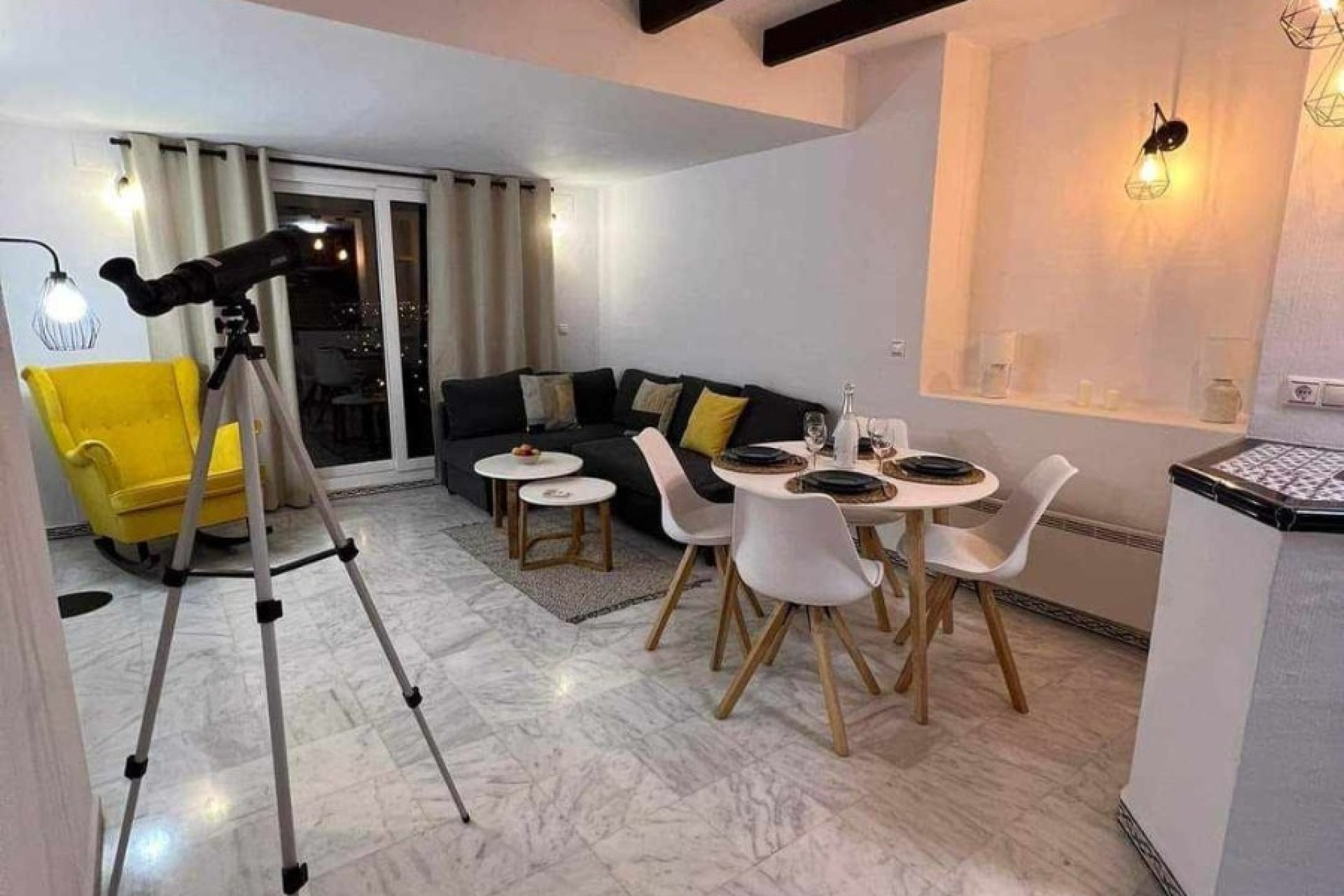 Resale - Apartment / flat - Torrevieia - Playa Los Locos