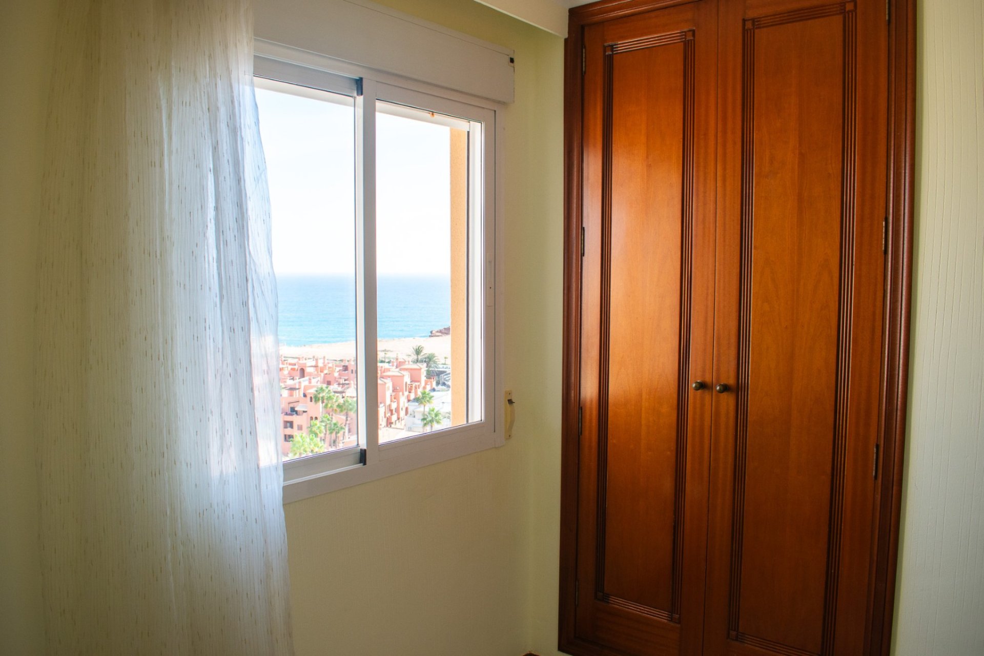 Resale - Apartment / flat - Torrevieia - Playa Los Locos