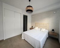 Resale - Apartment / flat - Torrevieia - Playa Los Locos