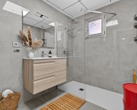 Resale - Apartment / flat - Torrevieia - Playa Los Locos