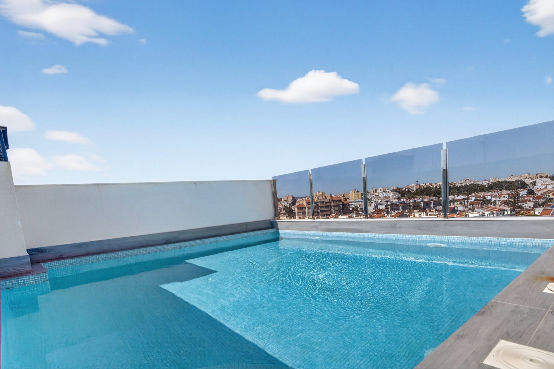 Resale - Apartment / flat - Torrevieia - Playa Los Locos