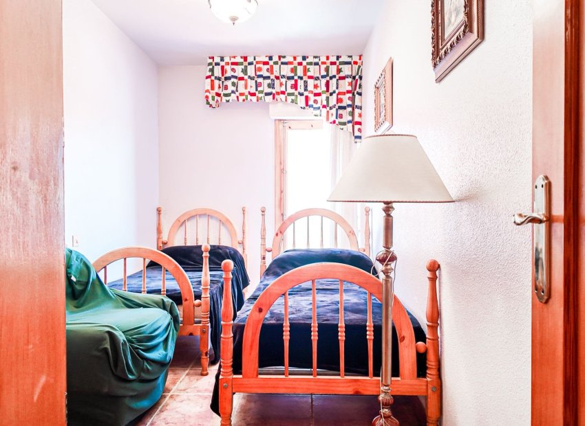 Resale - Apartment / flat - Torrevieia - Playa Los Naufragos