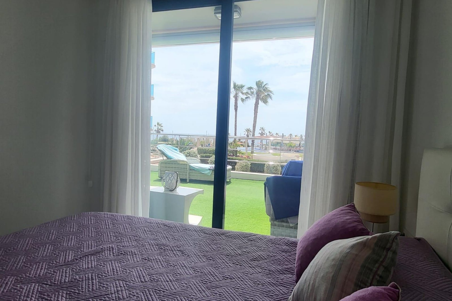 Resale - Apartment / flat - Torrevieia - Punta Prima