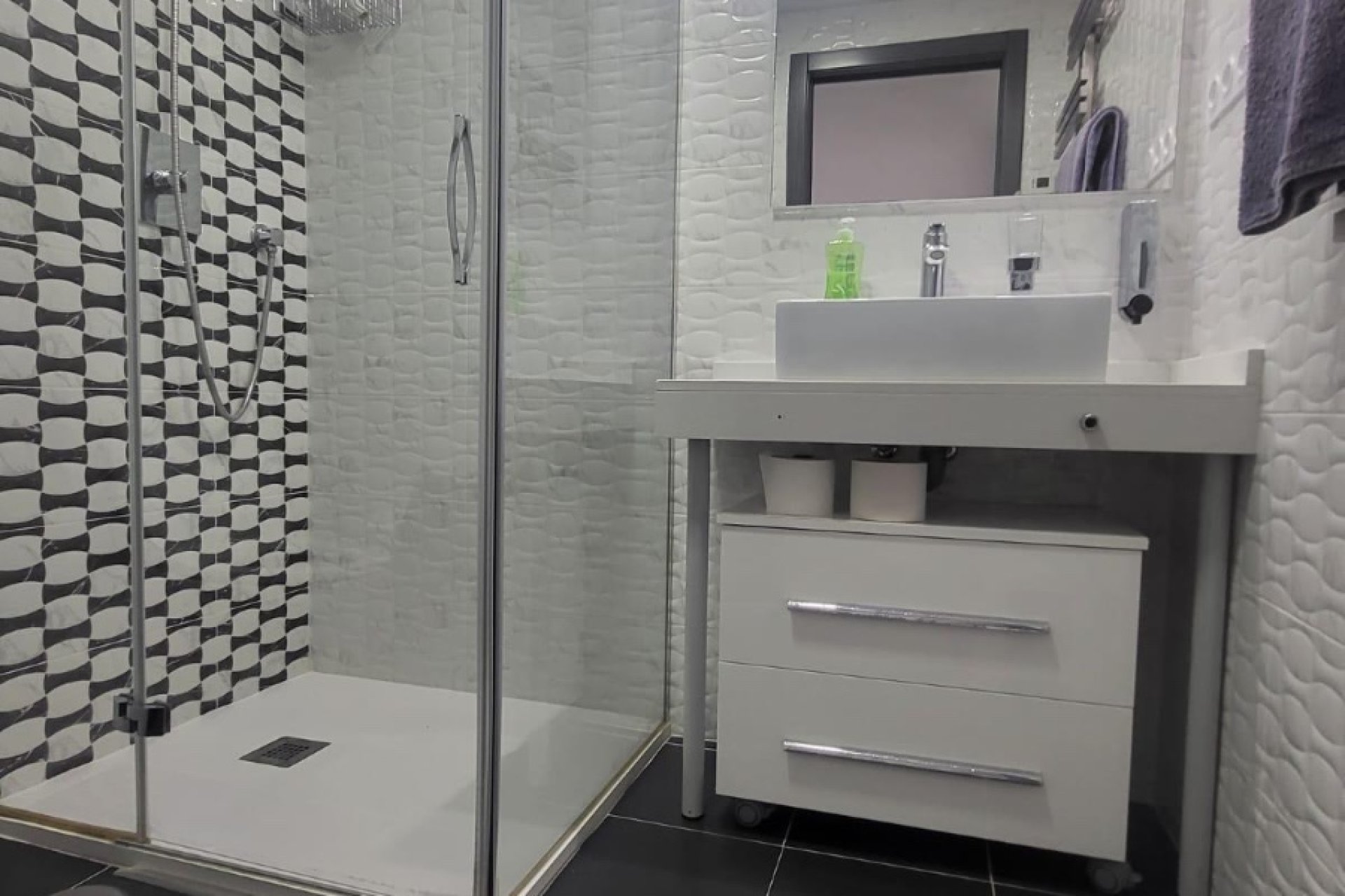 Resale - Apartment / flat - Torrevieia - Punta Prima