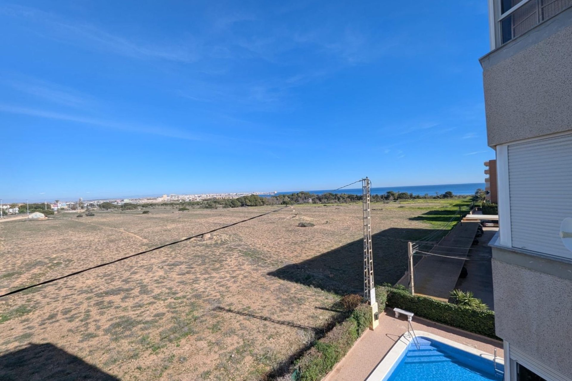 Resale - Apartment / flat - Torrevieia - Punta Prima