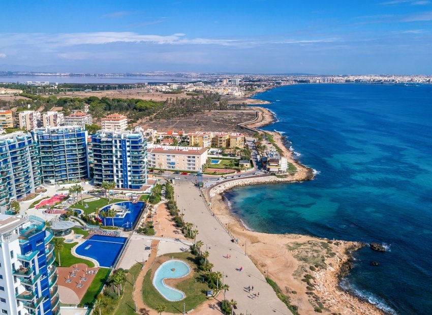 Resale - Apartment / flat - Torrevieia - Punta Prima