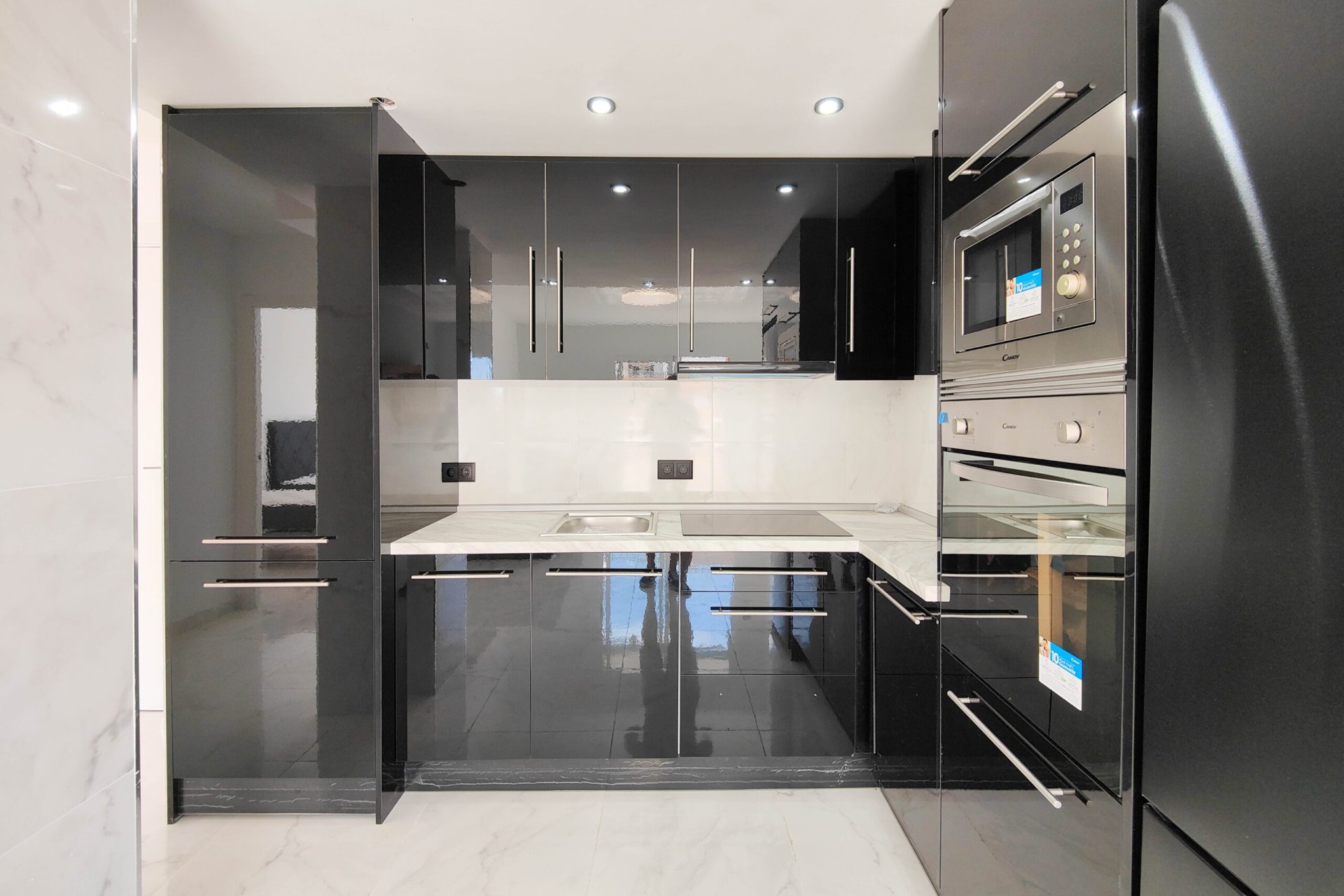 Resale - Apartment / flat - Torrevieia - Punta Prima