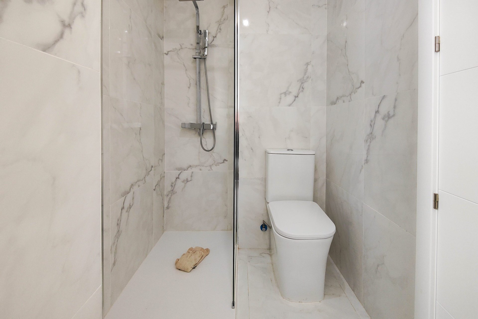 Resale - Apartment / flat - Torrevieia - Punta Prima