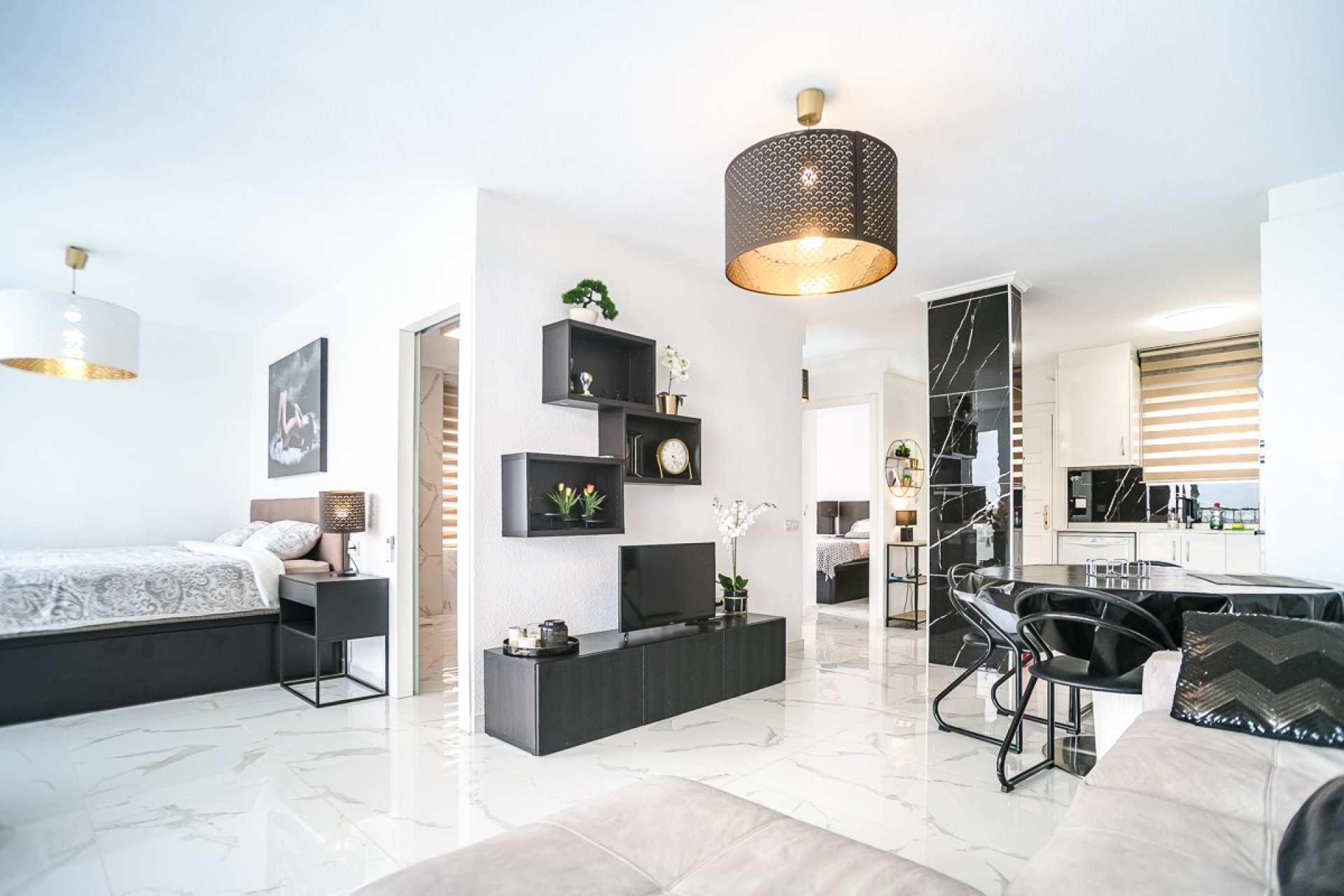 Resale - Apartment / flat - Torrevieia - Punta Prima