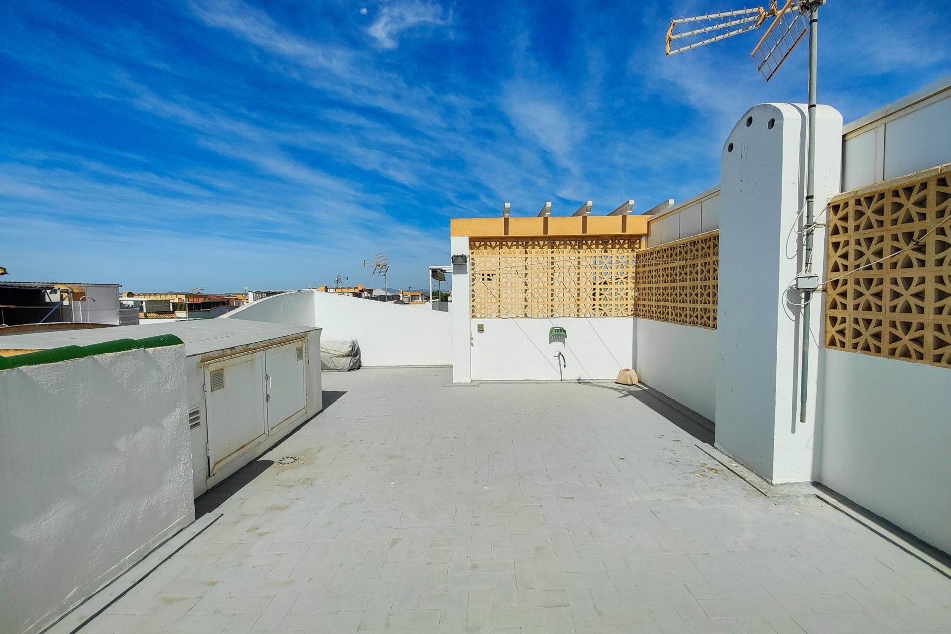 Resale - Apartment / flat - Torrevieia - San Luis