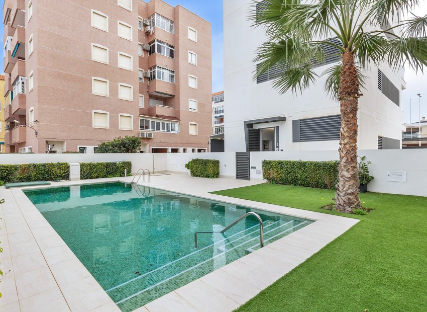 Resale - Apartment / flat - Torrevieia - Torrelamata - La Mata