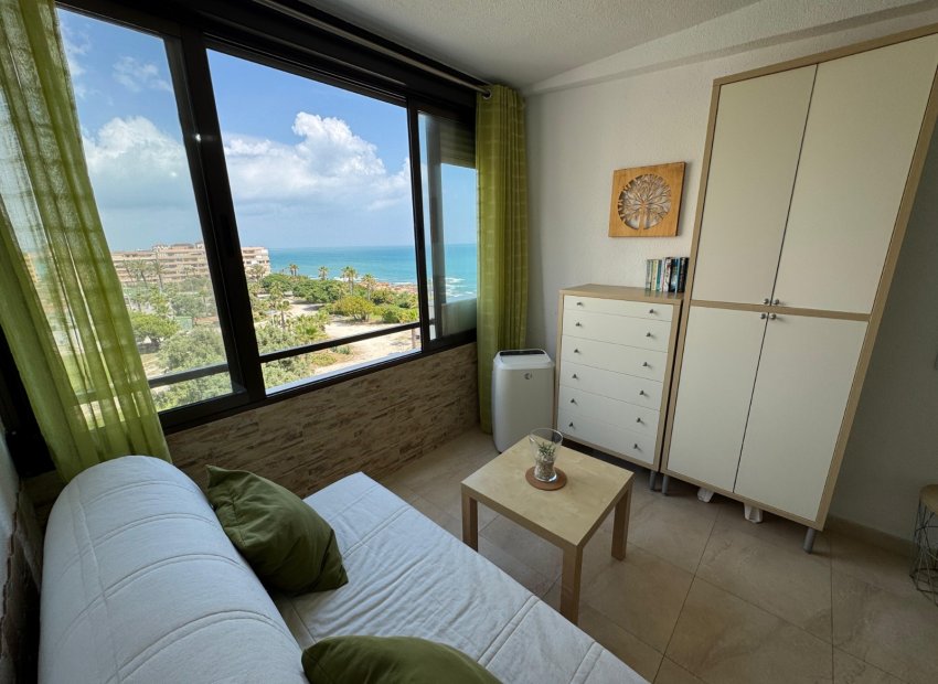 Resale - Apartment / flat - Torrevieia - Torrevieja>Cabo Cervera