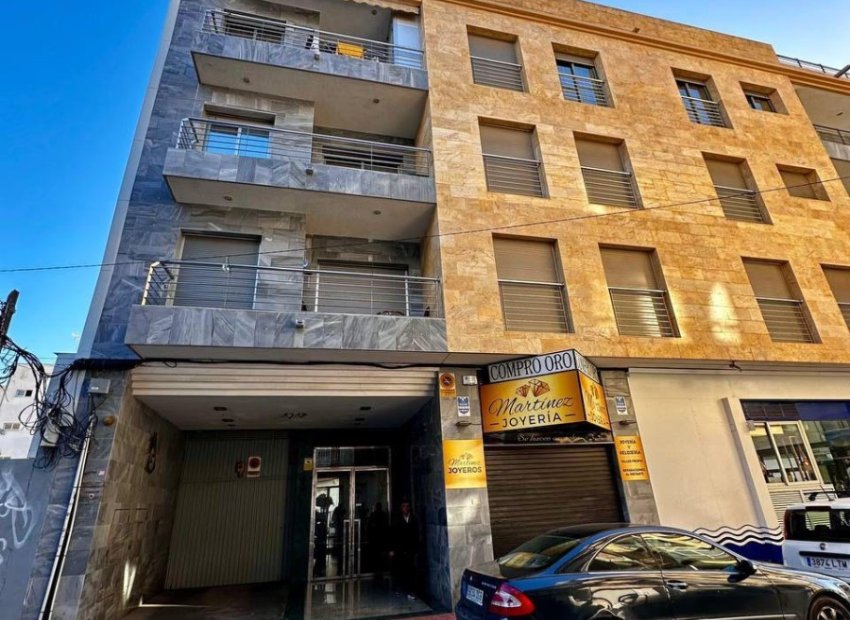 Resale - Apartment / flat - Torrevieia - Torrevieja