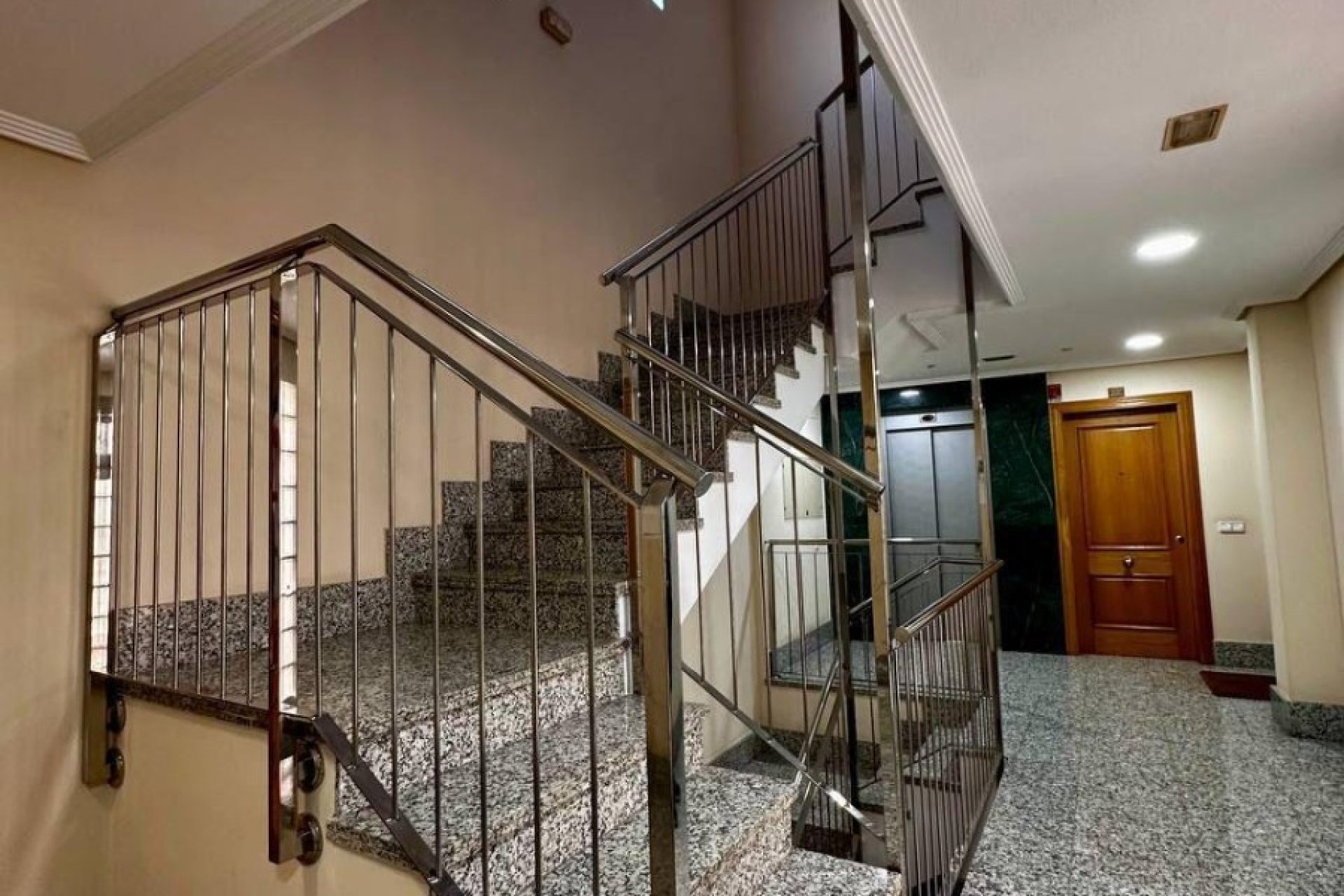 Resale - Apartment / flat - Torrevieia - Torrevieja