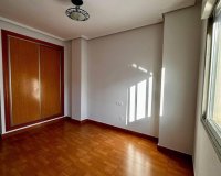 Resale - Apartment / flat - Torrevieia - Torrevieja