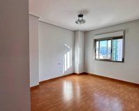 Resale - Apartment / flat - Torrevieia - Torrevieja