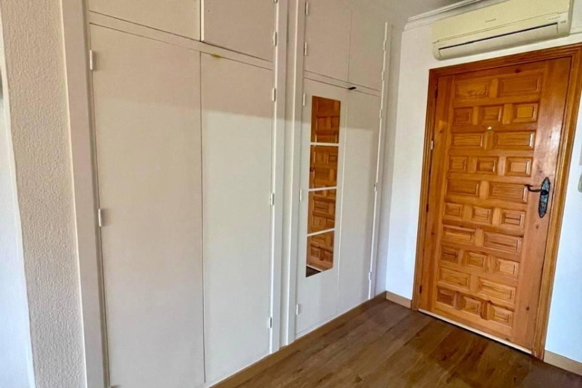 Resale - Apartment / flat - Torrevieia - Torrevieja