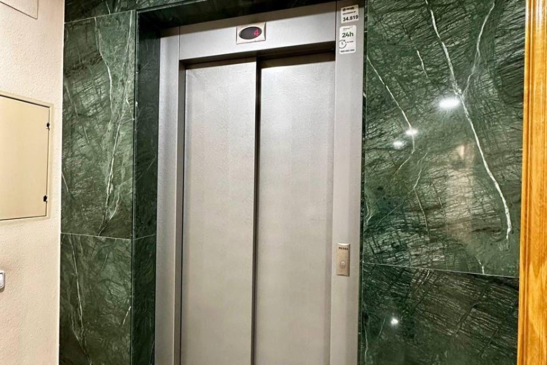 Resale - Apartment / flat - Torrevieia - Torrevieja