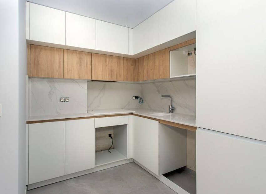 Resale - Apartment / flat - Torrevieia - Torrevieja