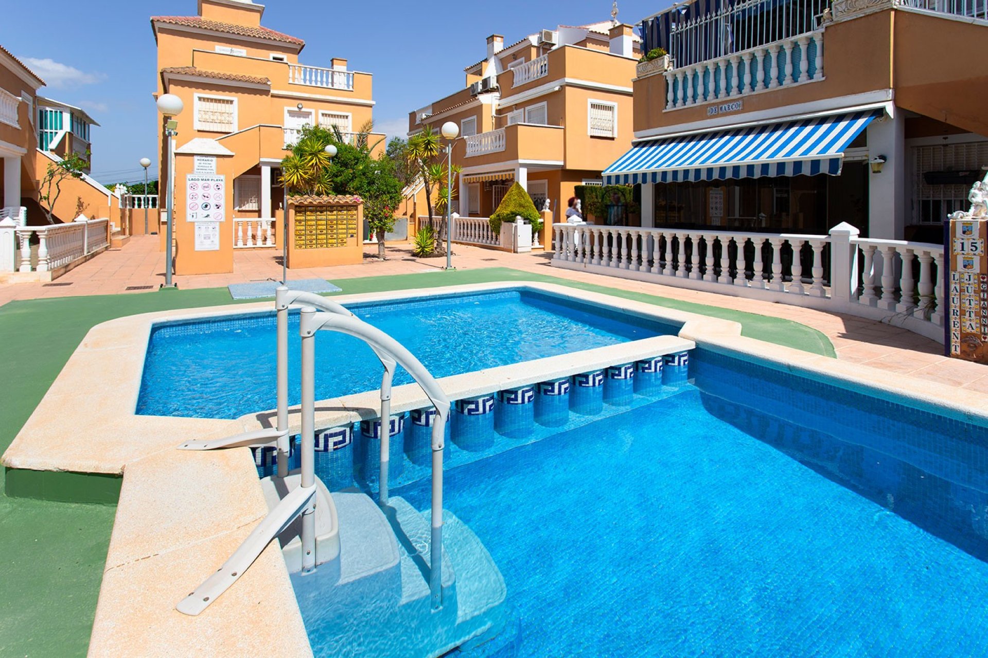 Resale - Apartment / flat - Torrevieia - Torrevieja