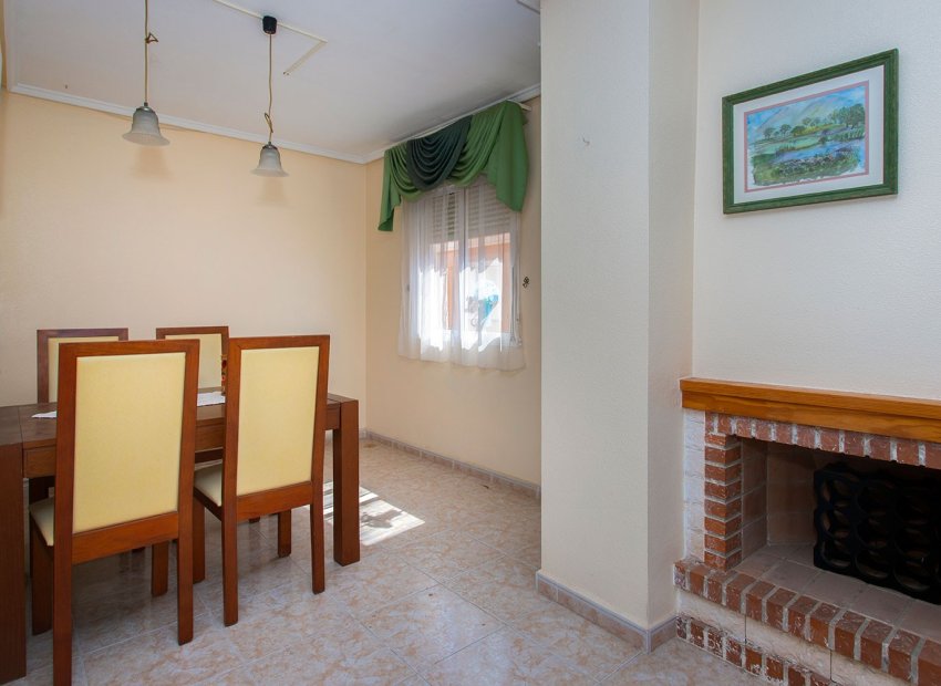 Resale - Apartment / flat - Torrevieia - Torrevieja