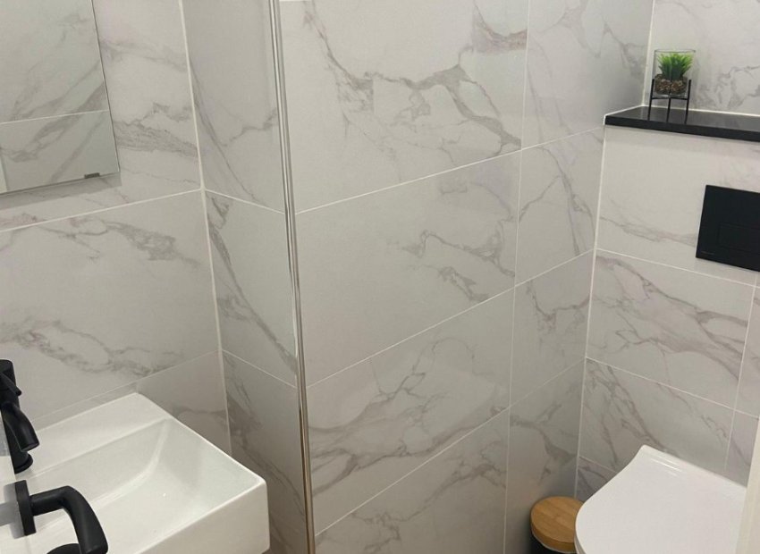 Resale - Apartment / flat - Torrevieia - Torrevieja