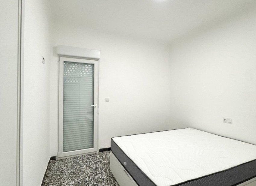 Resale - Apartment / flat - Torrevieia - Torrevieja