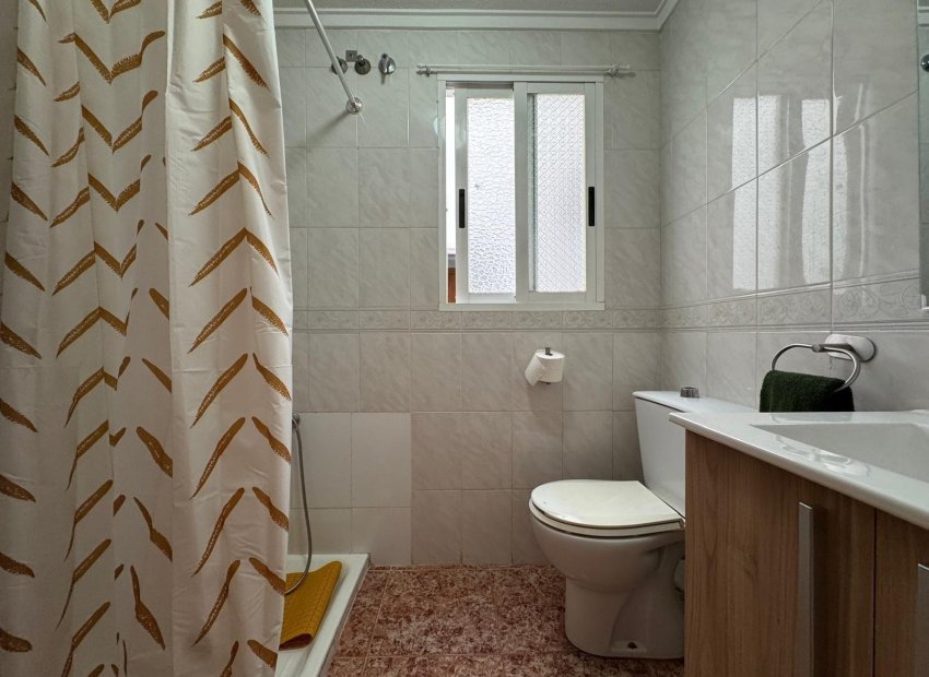 Resale - Apartment / flat - Torrevieia - Torrevieja