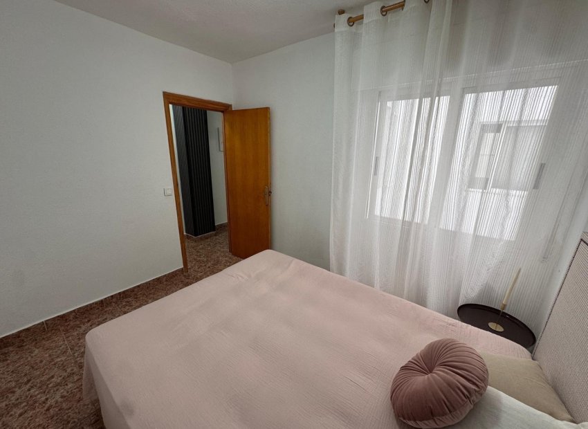 Resale - Apartment / flat - Torrevieia - Torrevieja