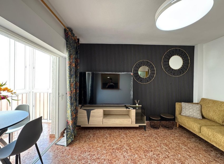 Resale - Apartment / flat - Torrevieia - Torrevieja