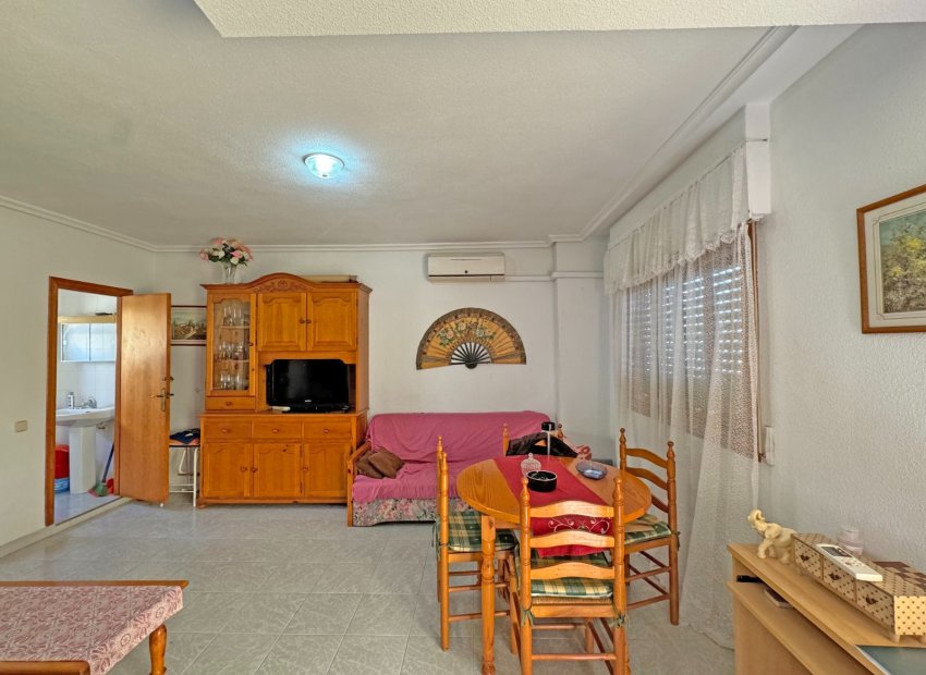 Resale - Apartment / flat - Torrevieia - Torrevieja