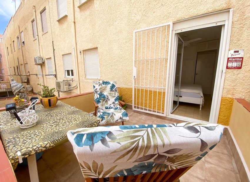Resale - Apartment / flat - Torrevieia - Torrevieja