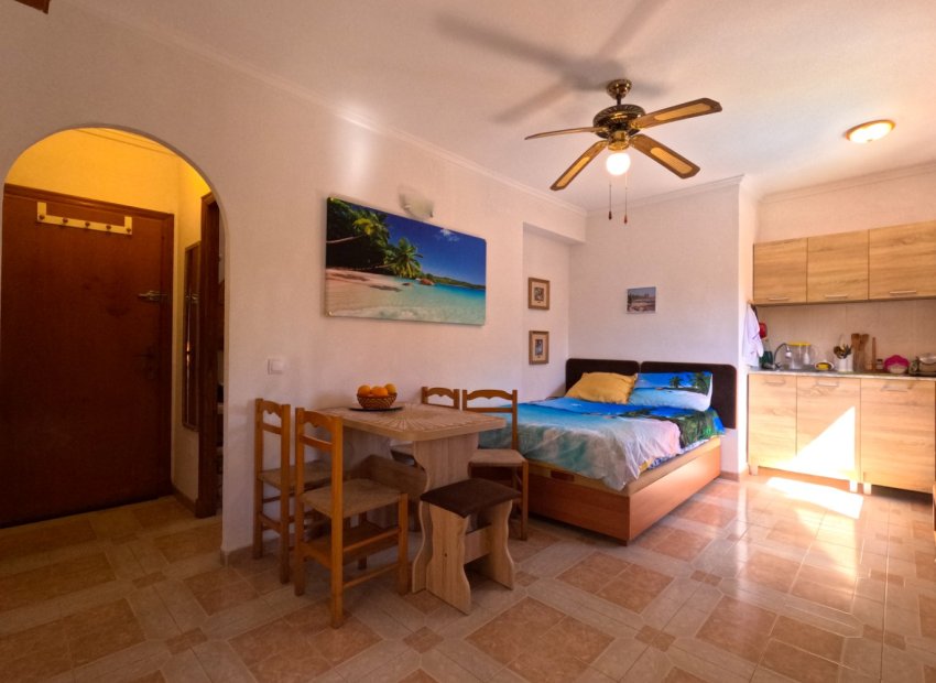 Resale - Apartment / flat - Torrevieia - Torrevieja