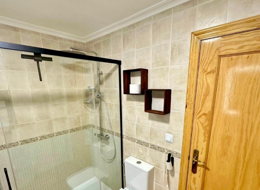 Resale - Apartment / flat - Torrevieia - Torrevieja