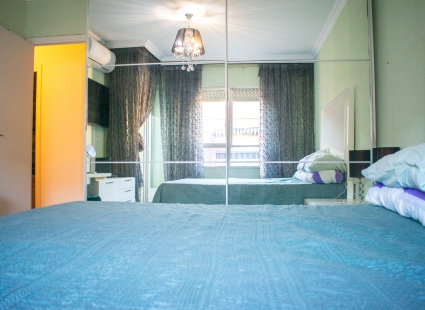 Resale - Apartment / flat - Torrevieia - Torrevieja