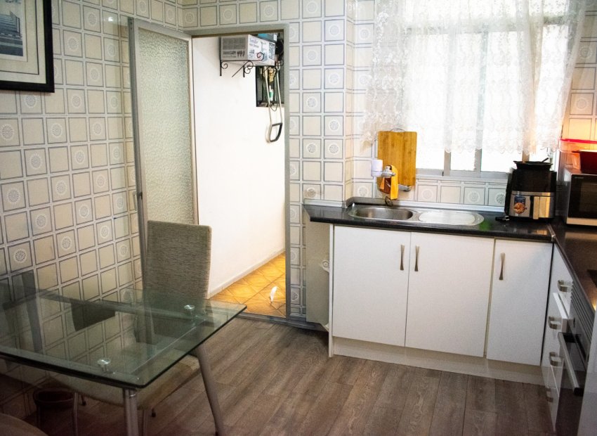Resale - Apartment / flat - Torrevieia - Torrevieja