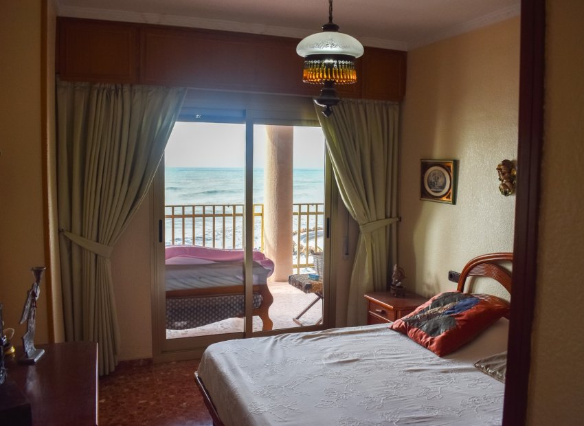 Resale - Apartment / flat - Torrevieia - Torrevieja