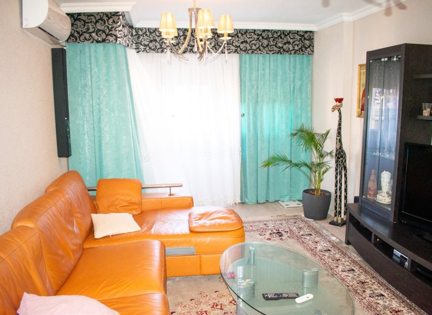 Resale - Apartment / flat - Torrevieia - Torrevieja