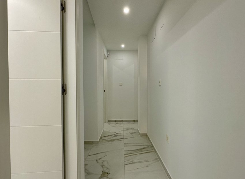 Resale - Apartment / flat - Torrevieia - Torrevieja