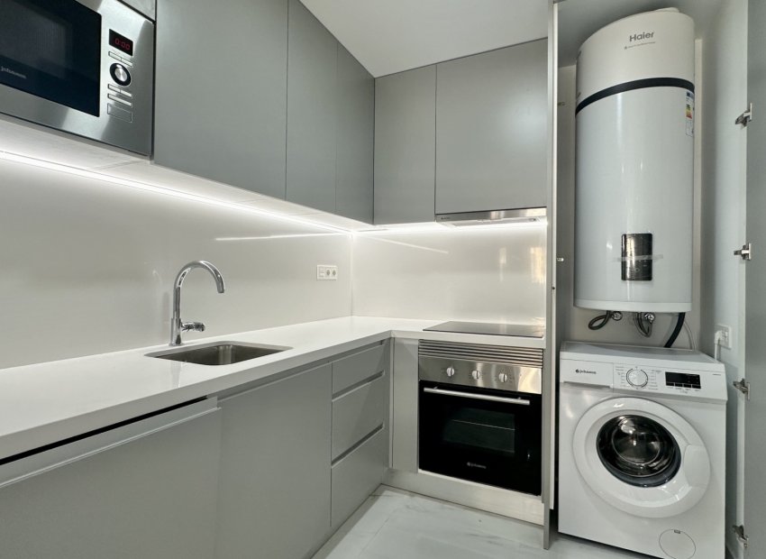 Resale - Apartment / flat - Torrevieia - Torrevieja