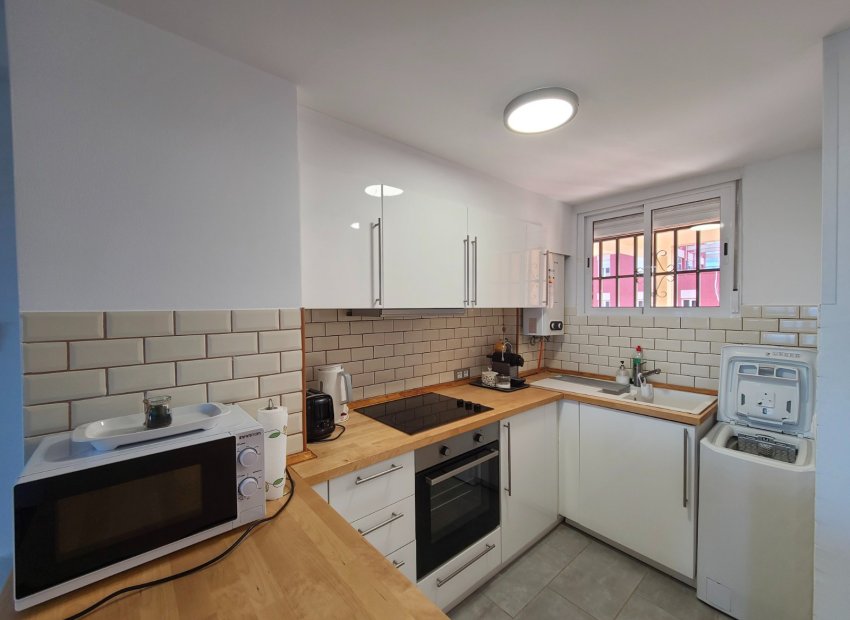 Resale - Apartment / flat - Torrevieia - Torrevieja